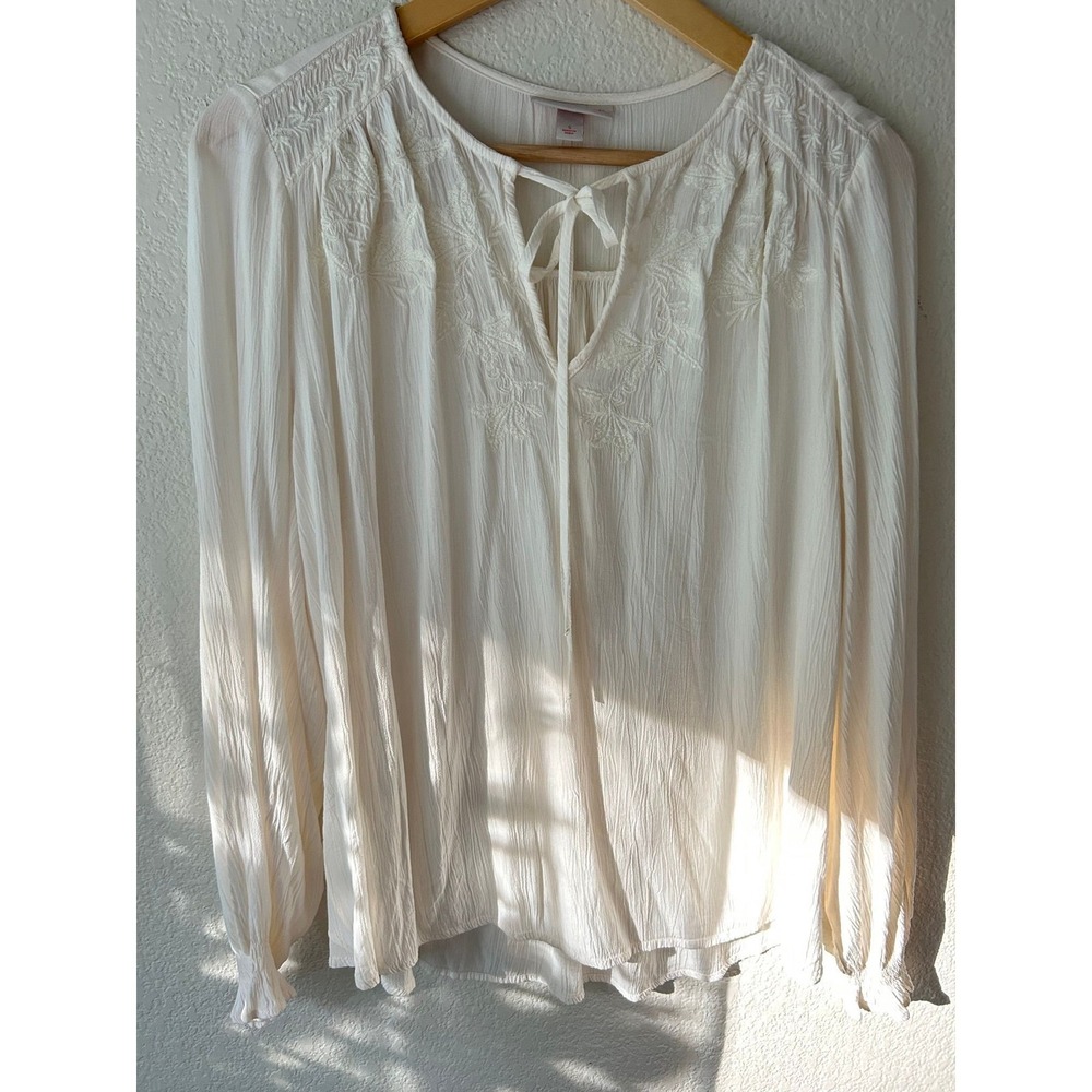 Heirloom Garden Blouse | Embroidered Ivory Peasant Top - Picture 2 of 3